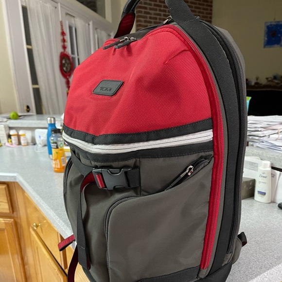 Tui backpack - Picture 10 of 10